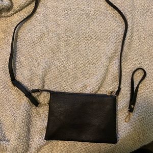 Crossbody purse